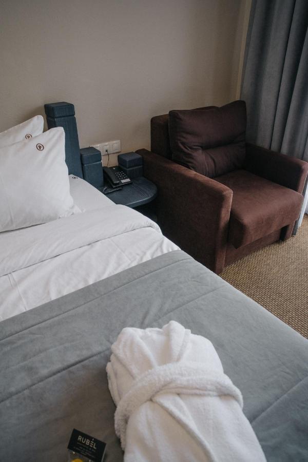 Rubel Aparthotel&Spa 亚列姆切 外观 照片